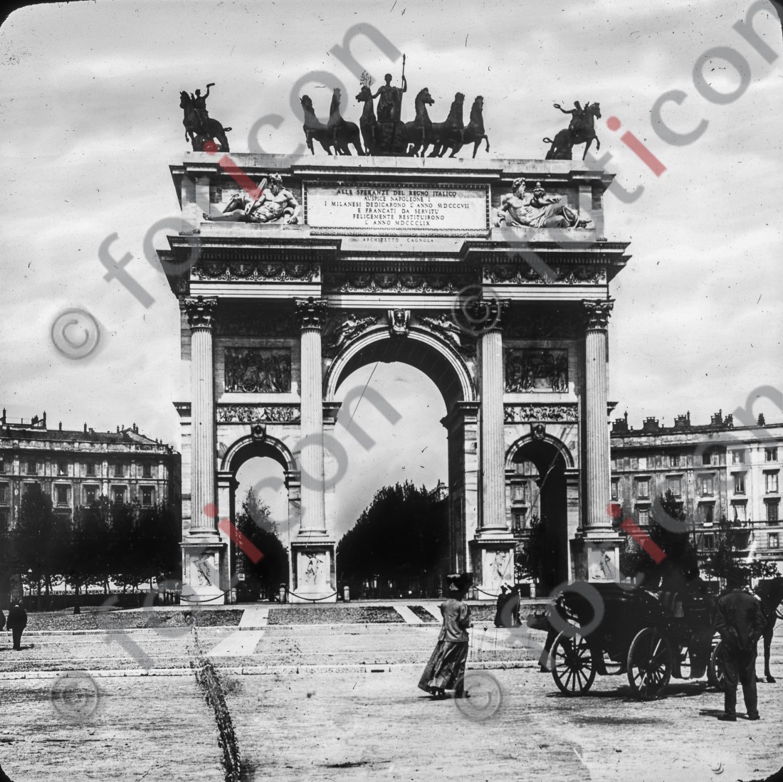 Arco della Pace | Arco della Pace - Foto foticon-simon-176-059-sw.jpg | foticon.de - Bilddatenbank für Motive aus Geschichte und Kultur